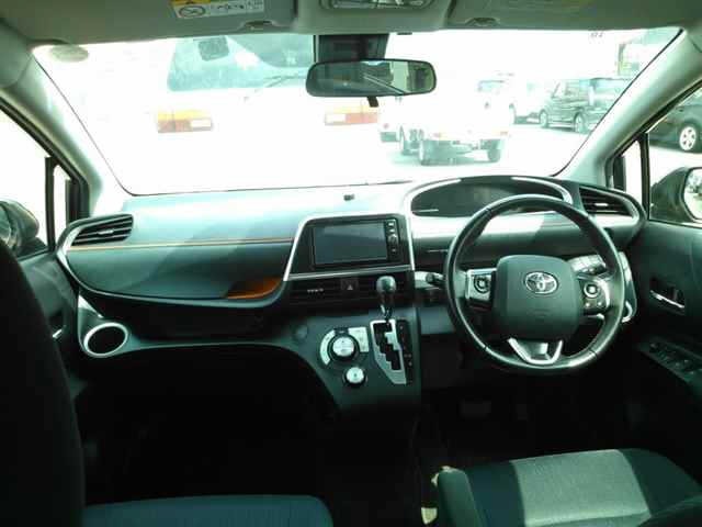Toyota SIENTA 2016 8063120-8