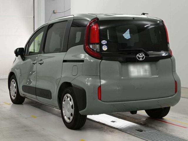 Toyota SIENTA 2023 8063165-6