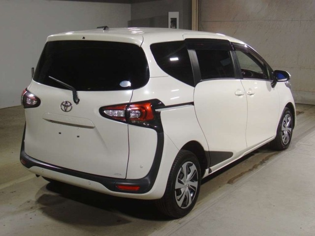 Toyota SIENTA 2019 8063168-1