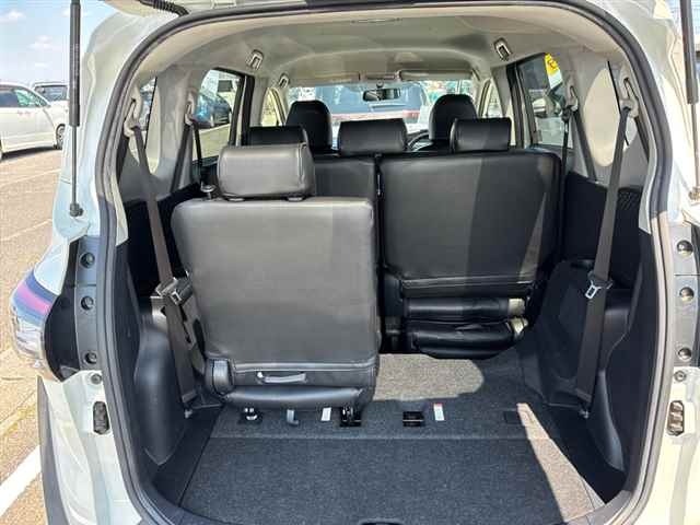 Toyota SIENTA 2018 8063170-10