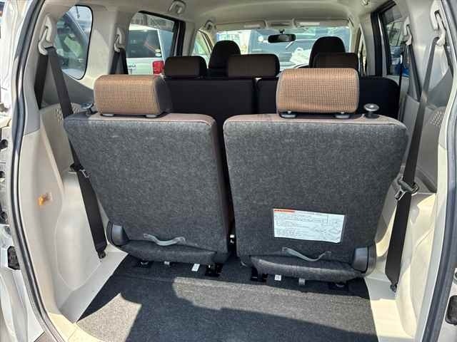 Toyota SIENTA 2015 8063171-10