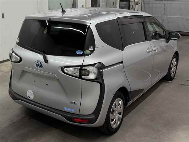 Toyota SIENTA 2015 8063171-5