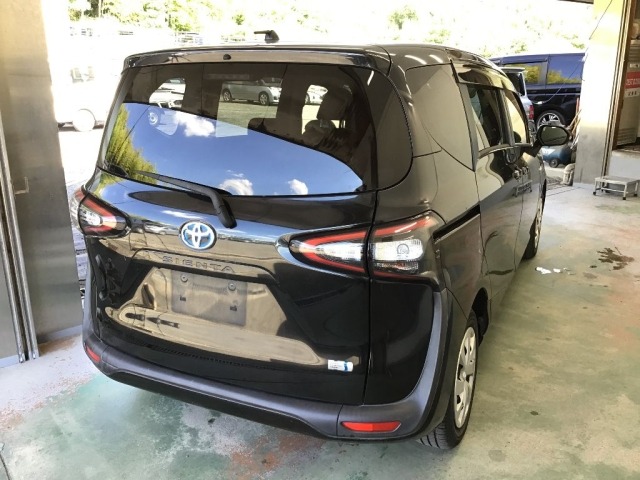 Toyota SIENTA 2015 8063172-4