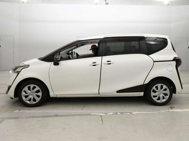 Toyota SIENTA 2015 8063175-4
