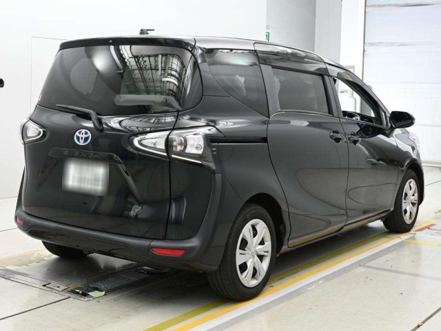 Toyota SIENTA 2018 8063178-1
