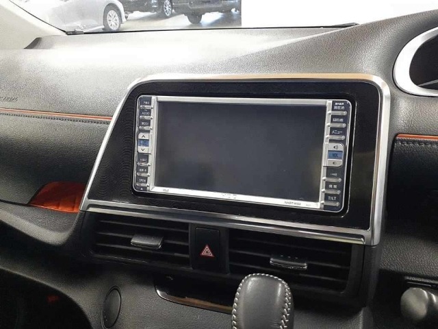Toyota SIENTA 2015 8063179-12