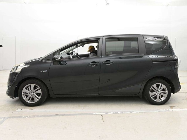 Toyota SIENTA 2015 8063179-4