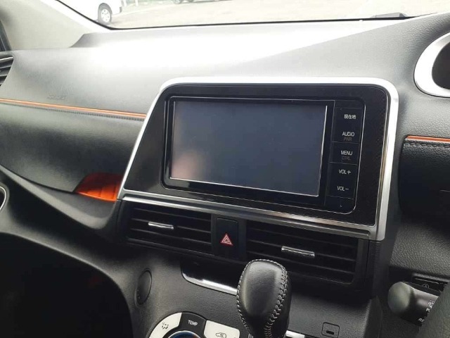Toyota SIENTA 2016 8063180-12