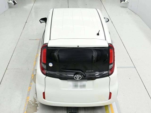 Toyota SIENTA 2023 8063187-8