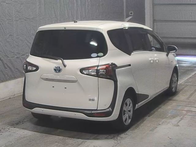Toyota SIENTA 2019 8063188-1