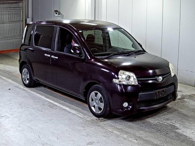 Toyota SIENTA 2011 8063189-0