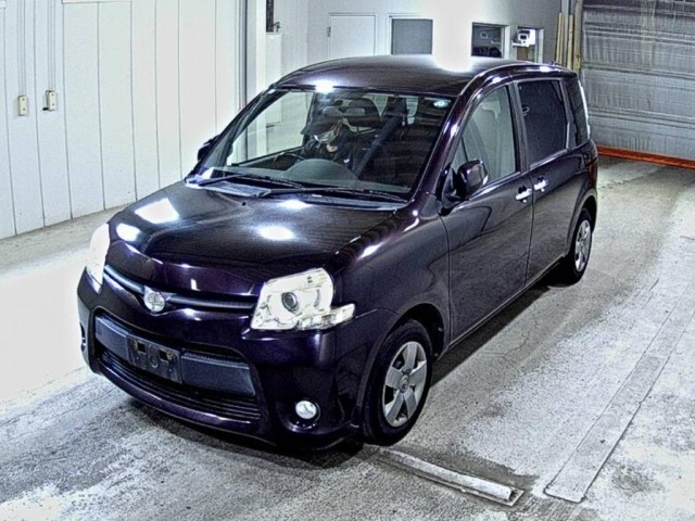 Toyota SIENTA 2011 8063189-4