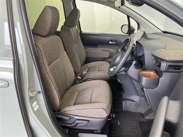 Toyota SIENTA 2023 8063476-3
