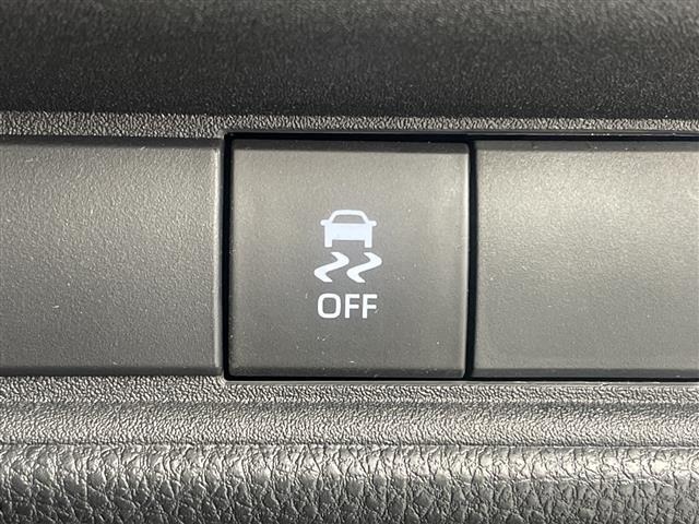 Toyota SIENTA 2024 8063658-8