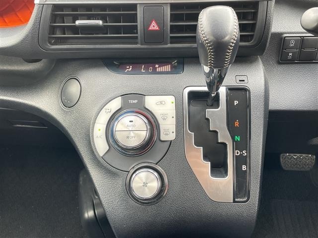 Toyota SIENTA 2018 8063678-11