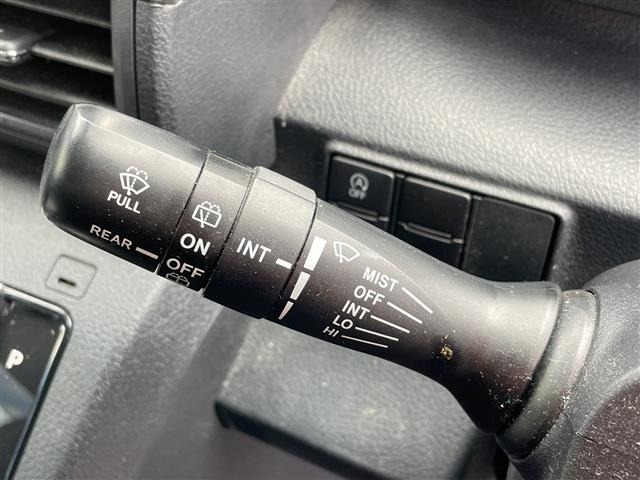 Toyota SIENTA 2018 8063678-18