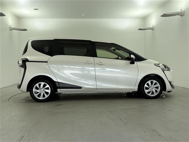 Toyota SIENTA 2015 8063736-2