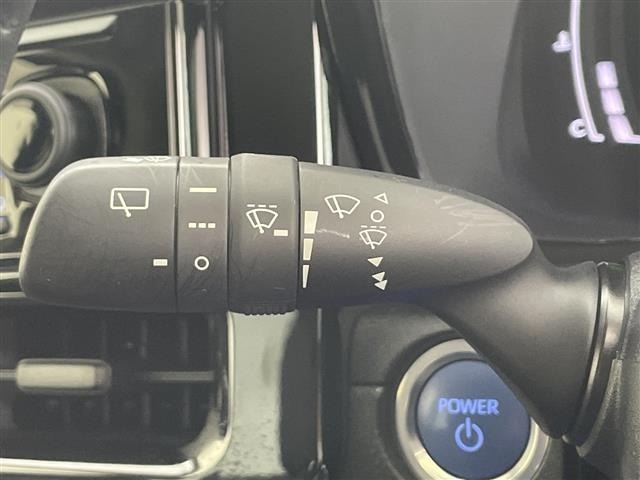 Toyota SIENTA 2023 8063757-8