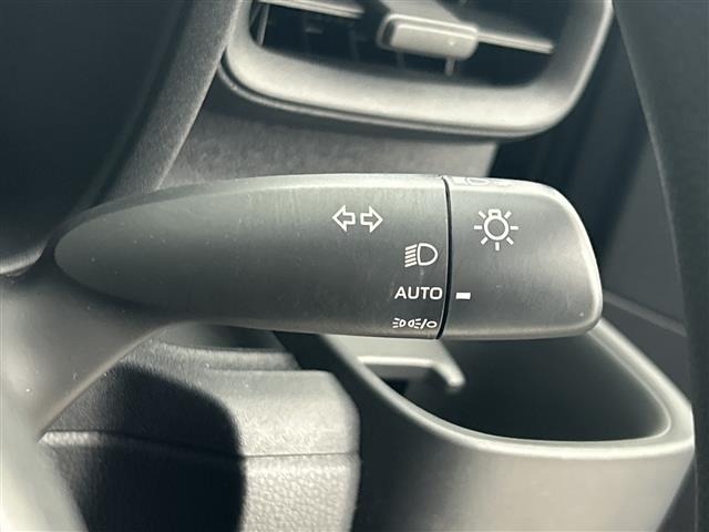 Toyota SIENTA 2023 8063775-11