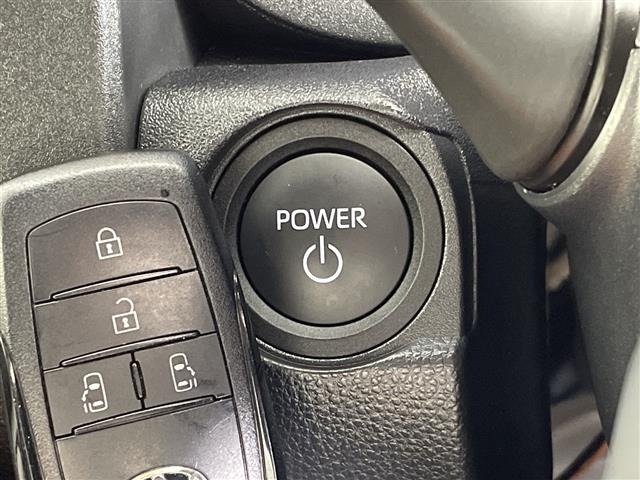 Toyota SIENTA 2025 8063819-2
