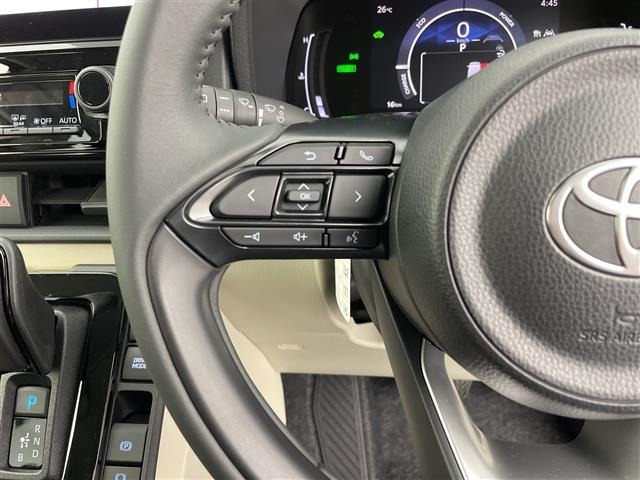 Toyota SIENTA 2026 8063831-3