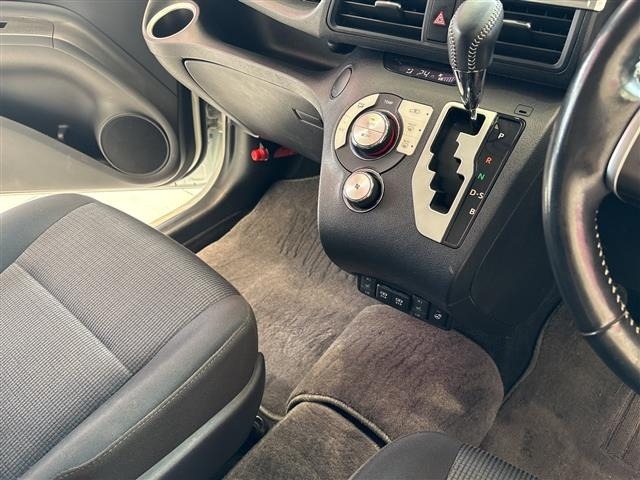 Toyota SIENTA 2020 8063840-5