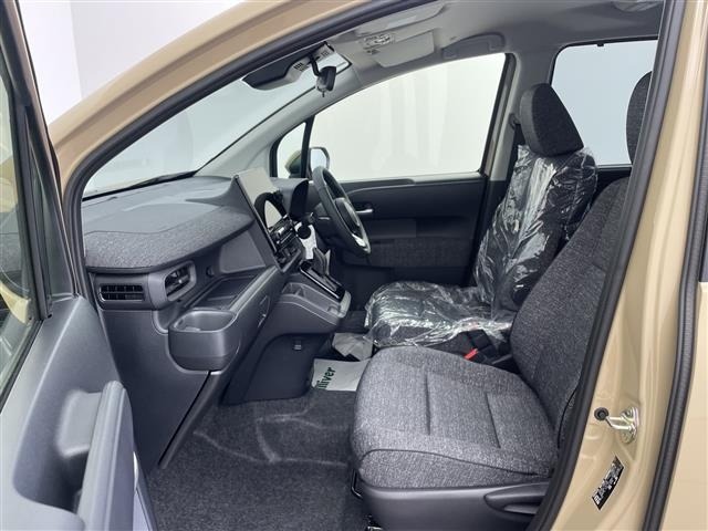 Toyota SIENTA 2026 8063841-6