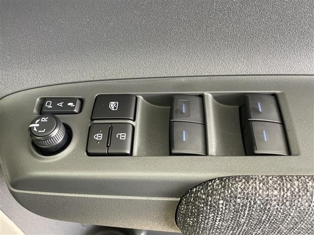 Toyota SIENTA 2026 8063859-4