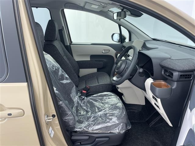 Toyota SIENTA 2026 8063859-6