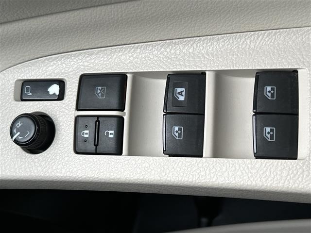 Toyota SIENTA 2016 8063866-4