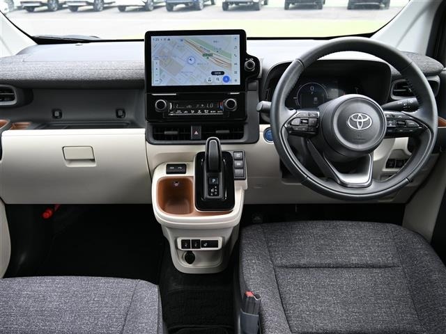 Toyota SIENTA 2024 8063869-15