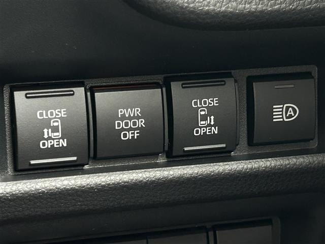 Toyota SIENTA 2025 8063888-1