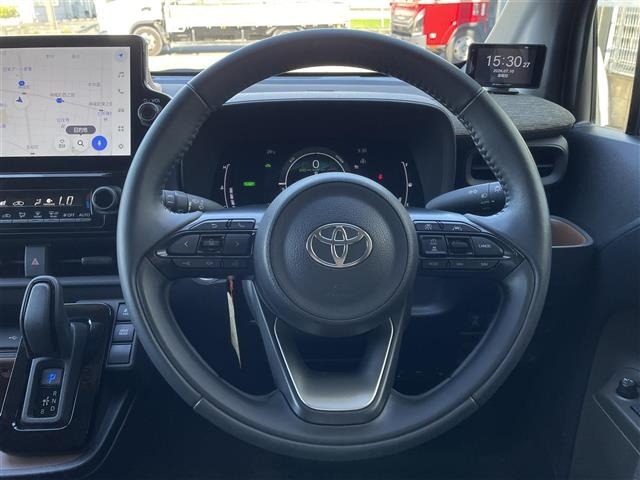 Toyota SIENTA 2023 8063904-11