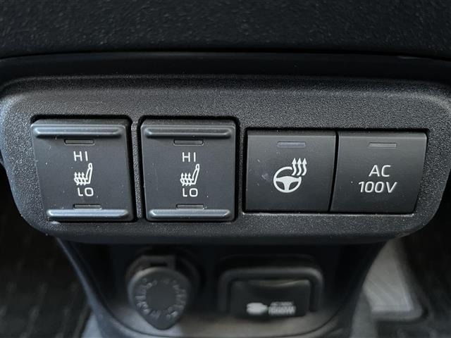 Toyota SIENTA 2023 8063904-4