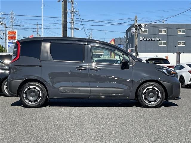 Toyota SIENTA 2023 8063904-7