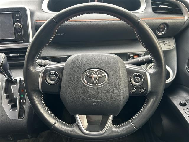 Toyota SIENTA 2017 8063906-11
