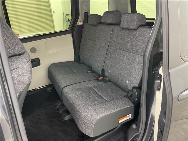 Toyota SIENTA 2023 8063922-8