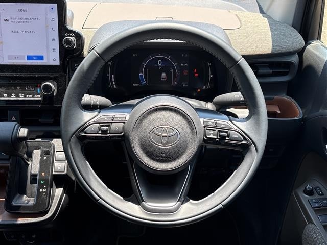 Toyota SIENTA 2022 8064001-10