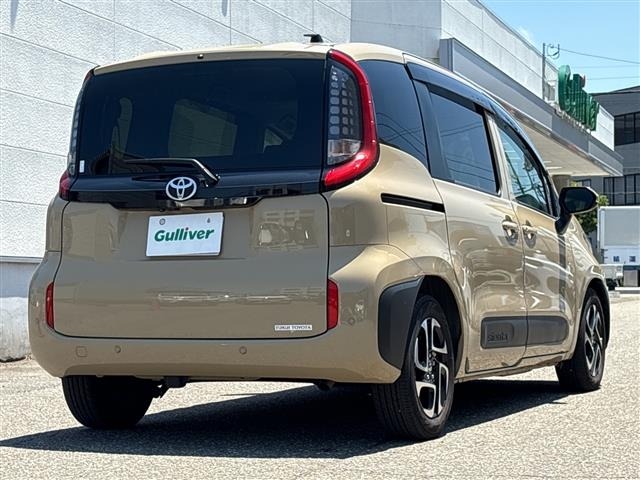 Toyota SIENTA 2022 8064001-21