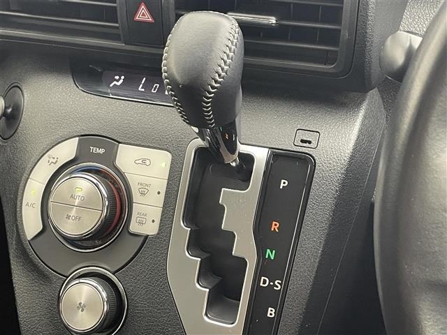 Toyota SIENTA 2019 8064021-12