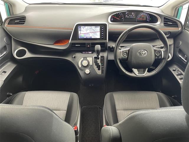Toyota SIENTA 2019 8064021-15