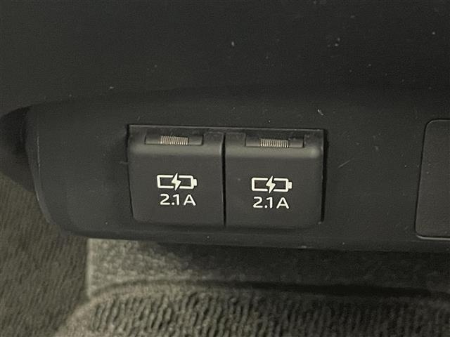 Toyota SIENTA 2019 8064021-4
