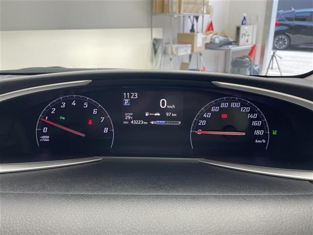 Toyota SIENTA 2019 8064021-5