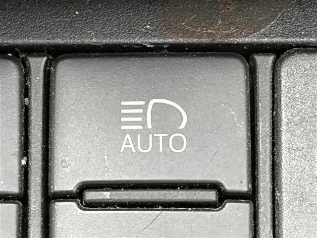 Toyota SIENTA 2016 8064036-12