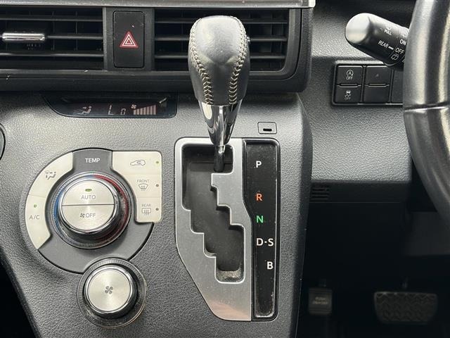 Toyota SIENTA 2016 8064036-7