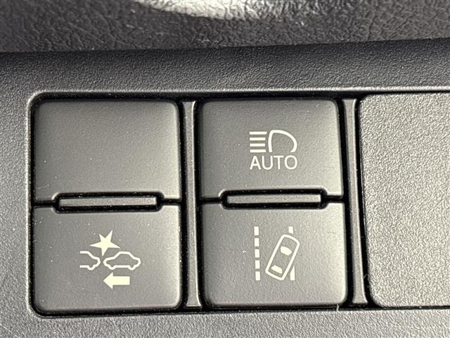 Toyota SIENTA 2022 8064056-1
