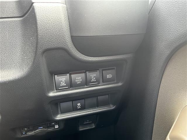 Toyota SIENTA 2023 8064057-17