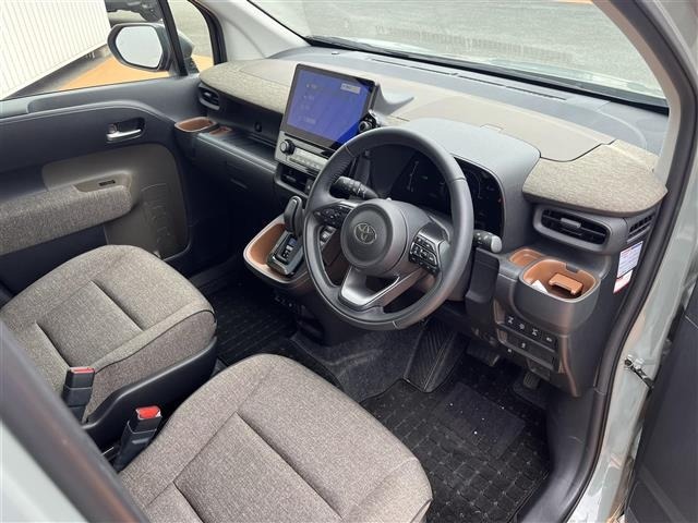 Toyota SIENTA 2023 8064057-9