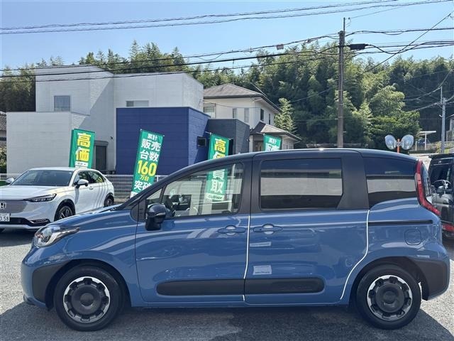 Toyota SIENTA 2023 8064066-20