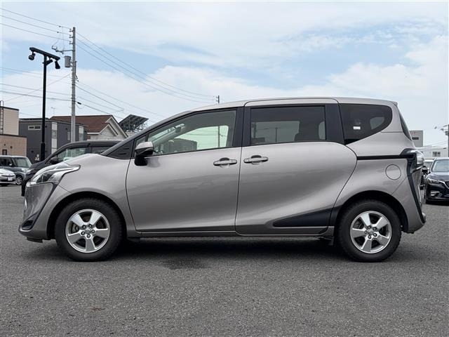 Toyota SIENTA 2021 8064075-18